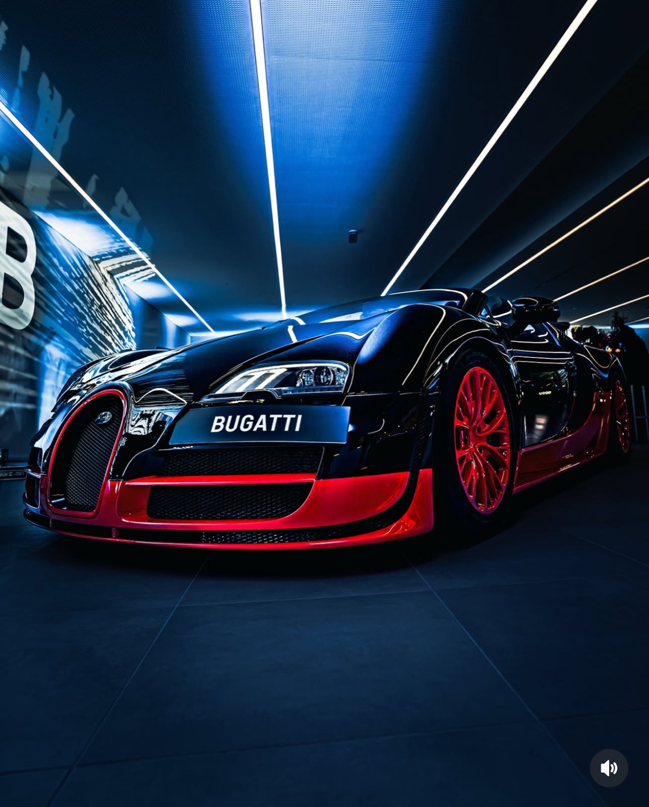 Bugatti Veyron Vitesse — front showroom — Best Alex Shots, Vienna