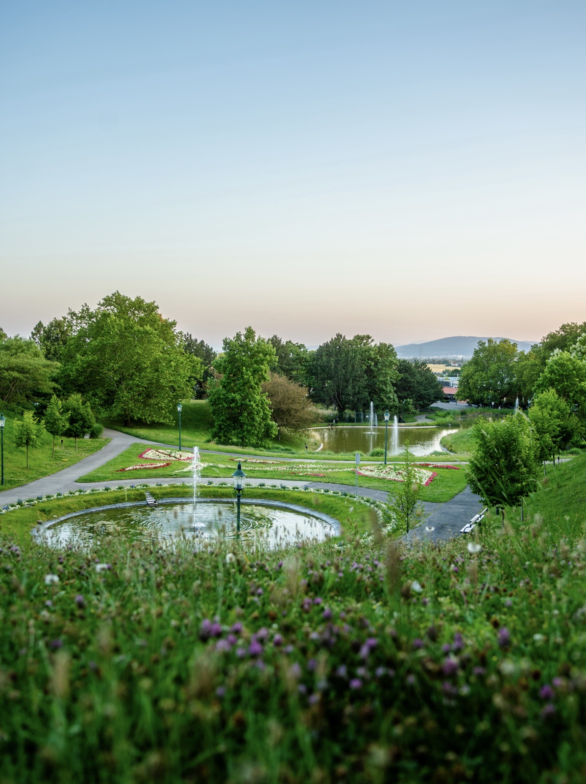 Park fountain at sunset, Vienna — Best Alex Shots, Vienna
